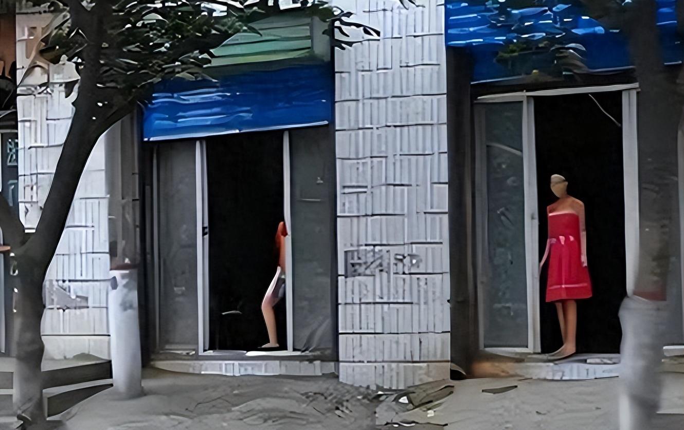大白天打野战最新视频及巷弄深处特色小店探秘