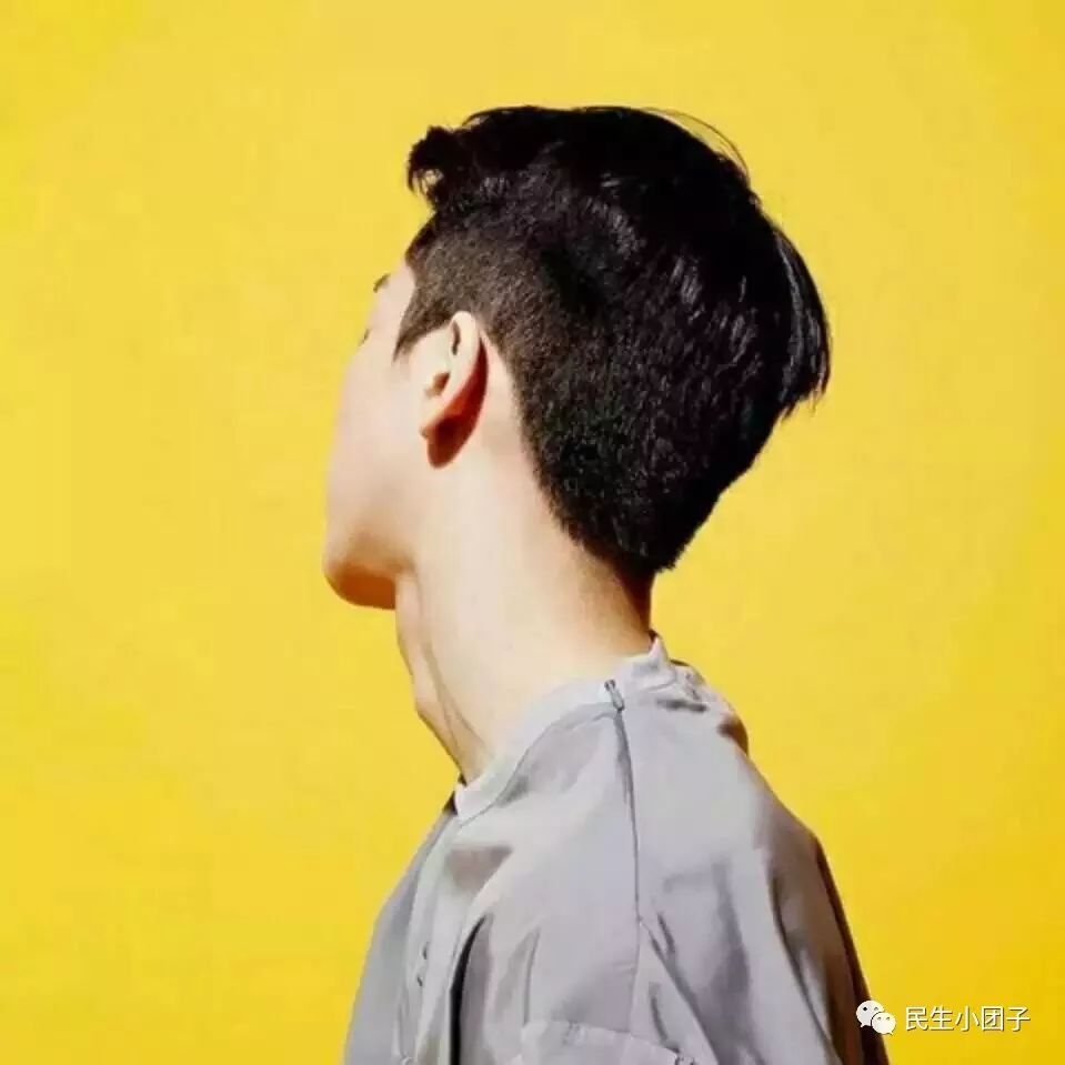 揭秘最新版QQ透明头像与小巷深处的特色小店探秘奇缘