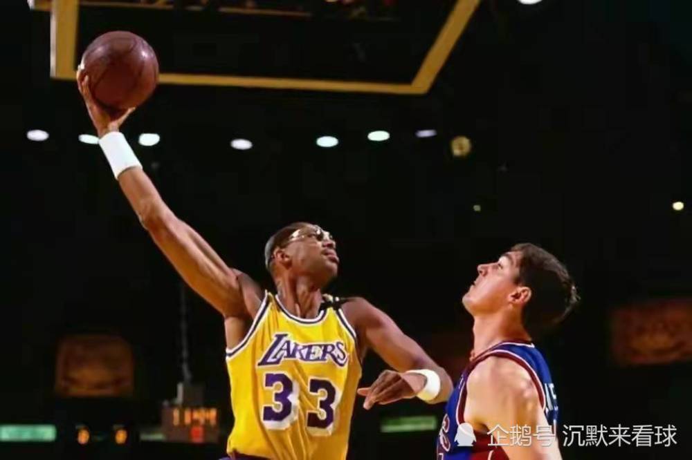 最新NBA历史得分榜排名，篮球巨星的荣耀时刻